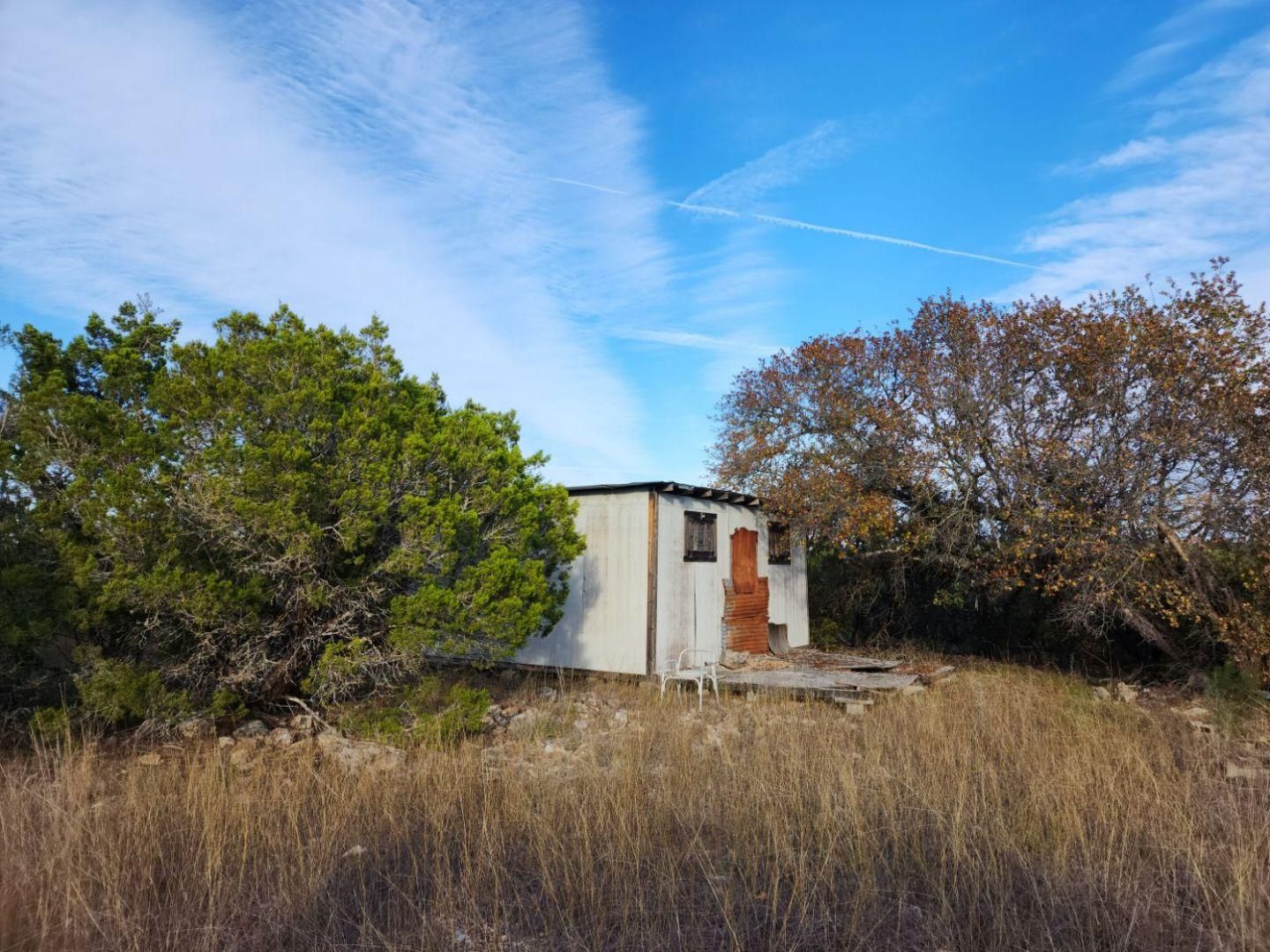 17 acres in Leakey, TX, 78873 Land and Farm