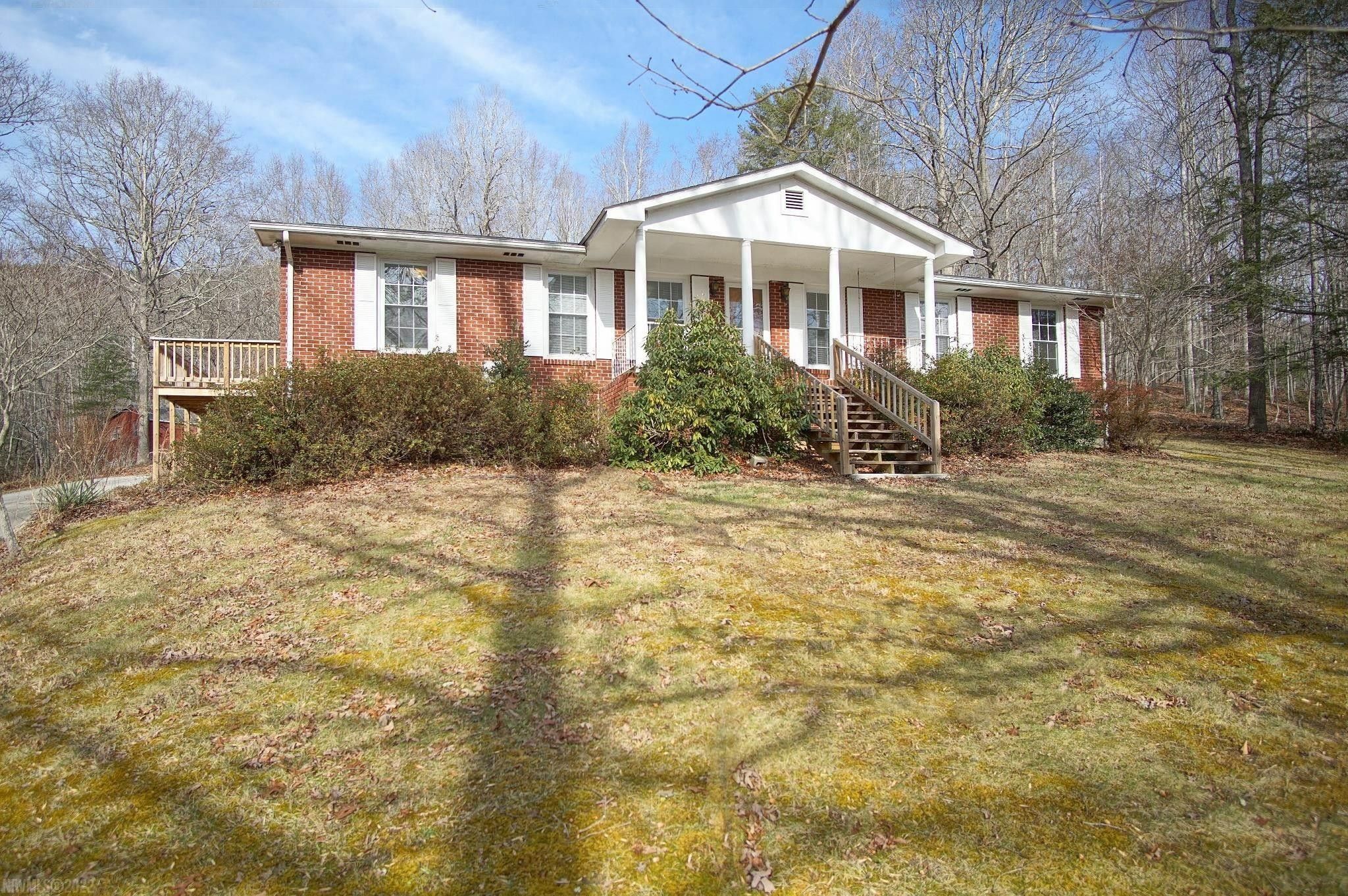 2 Acres, 4890 Mt. Tabor Road, Blacksburg, VA 24060 Land and Farm