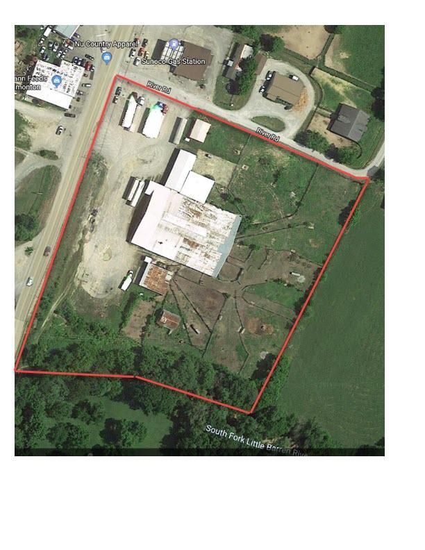 312 North Main Street, Edmonton, KY 42129 Land and Farm