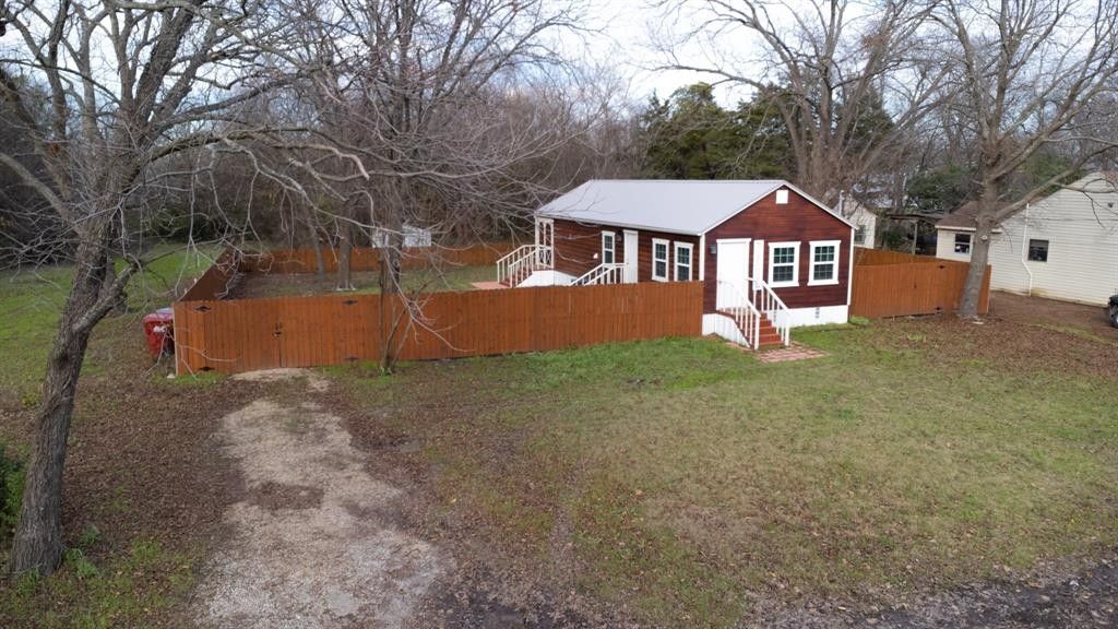 0.58 Acres, 115 Davis Street, Farmersville, TX 75442 Land and Farm