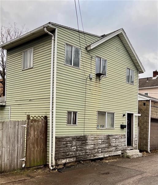 0.02 Acres, 113 Clay Way, Mckees Rocks, PA 15136 Land and Farm