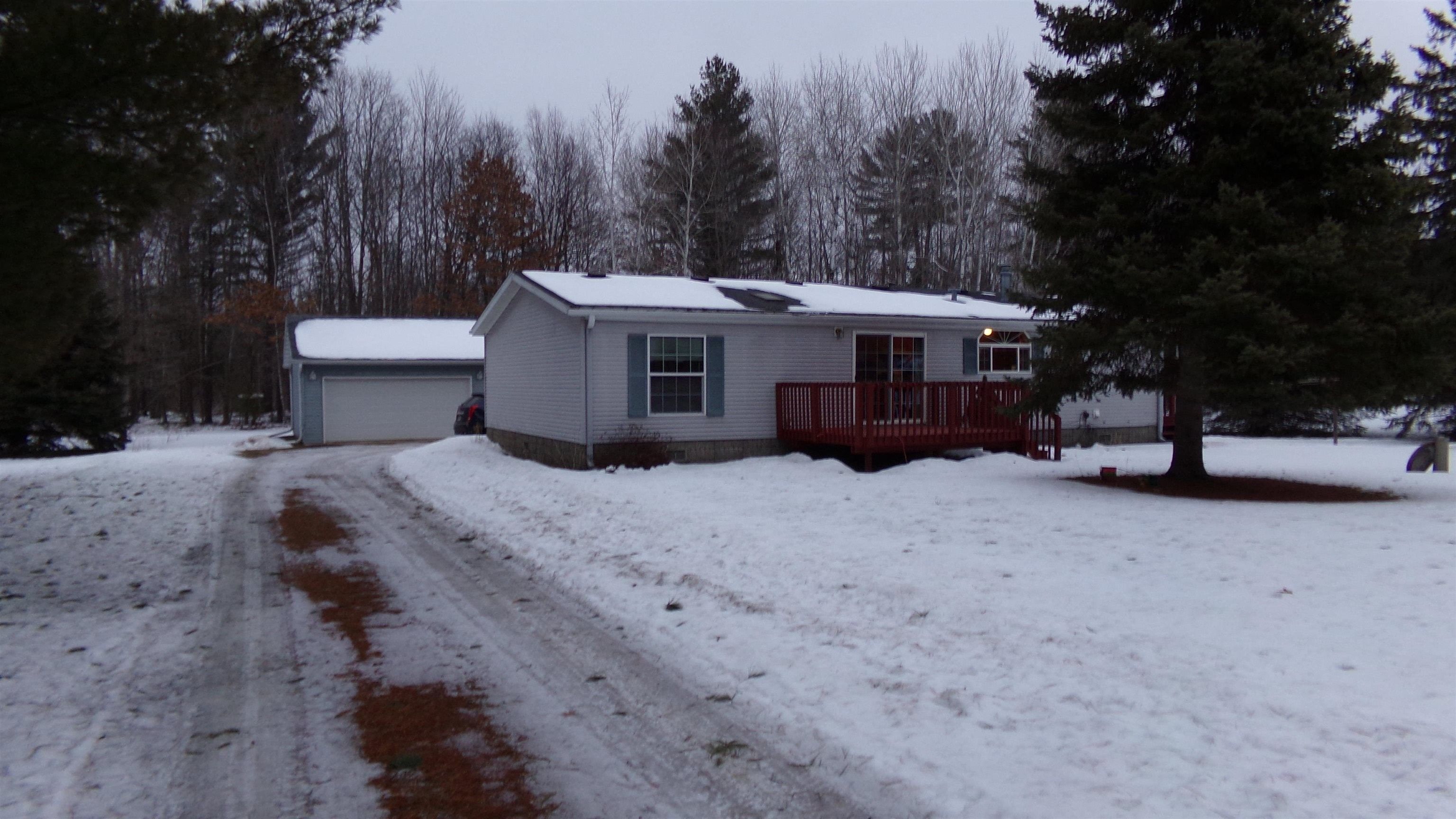 2.5 Acres, 12710 COUNTY ROAD VV, Gillett, WI 541249785 Land and Farm