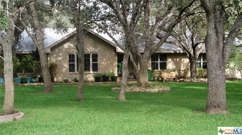 1 Acres, 112 Twin Oaks Road, Refugio, TX 78377 Land and Farm