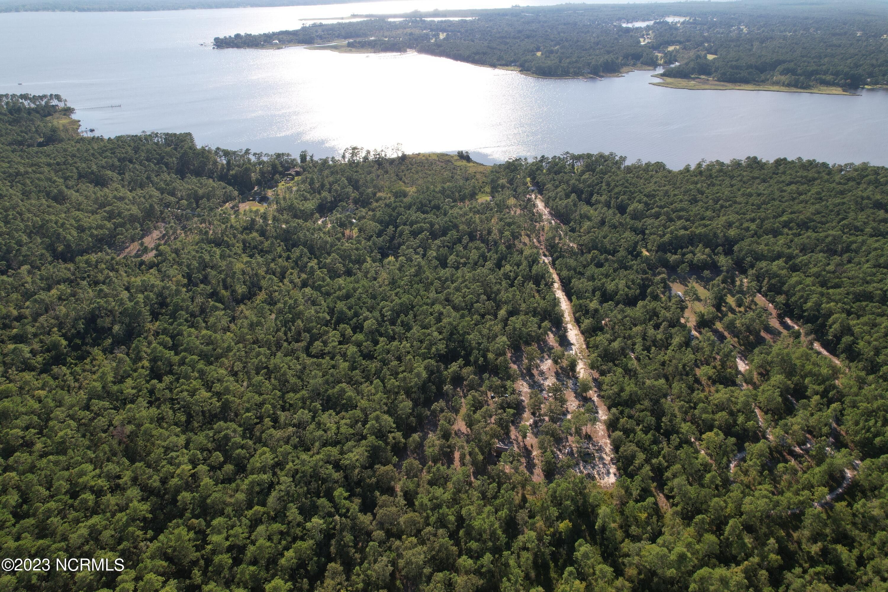 12.33 Acres, 5280 Creek Pointe Road, New Bern, NC 28560 Land and Farm