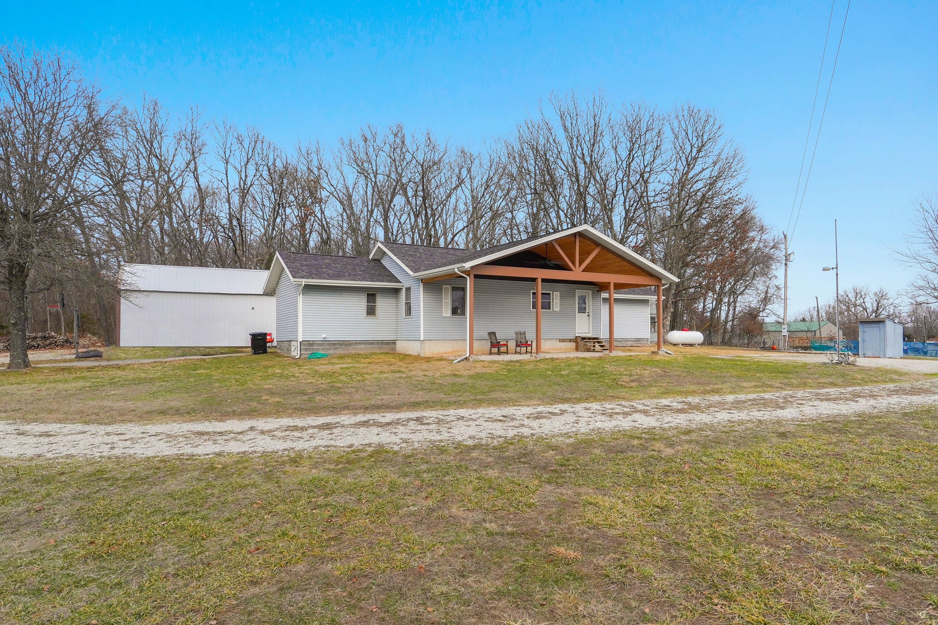 10 Acres, 609 Goldfinch Road, Marshfield, MO 65706 Land and Farm