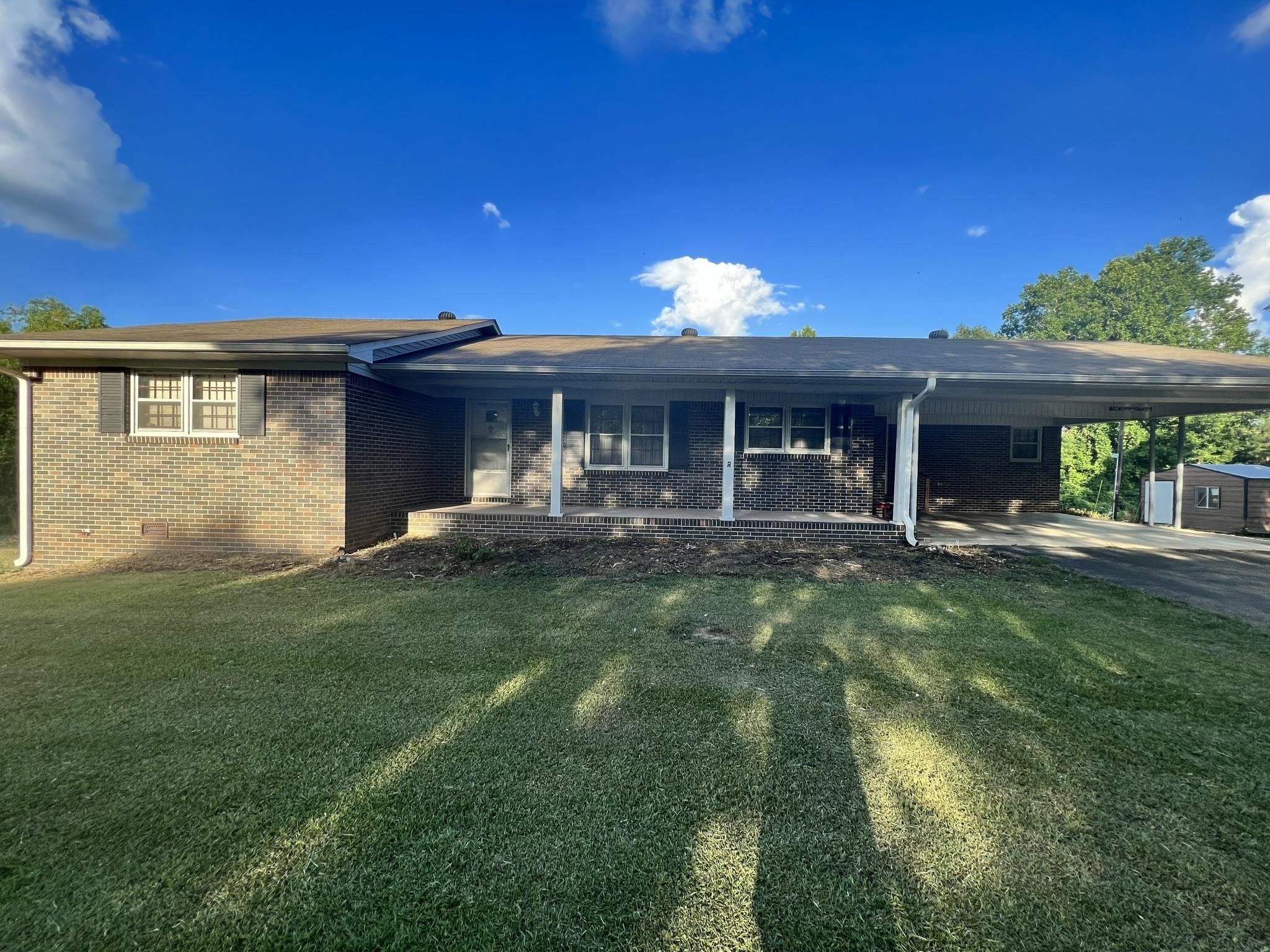 2 Acres, 417 Lovers Ln, Hamilton, AL 35570 Land and Farm