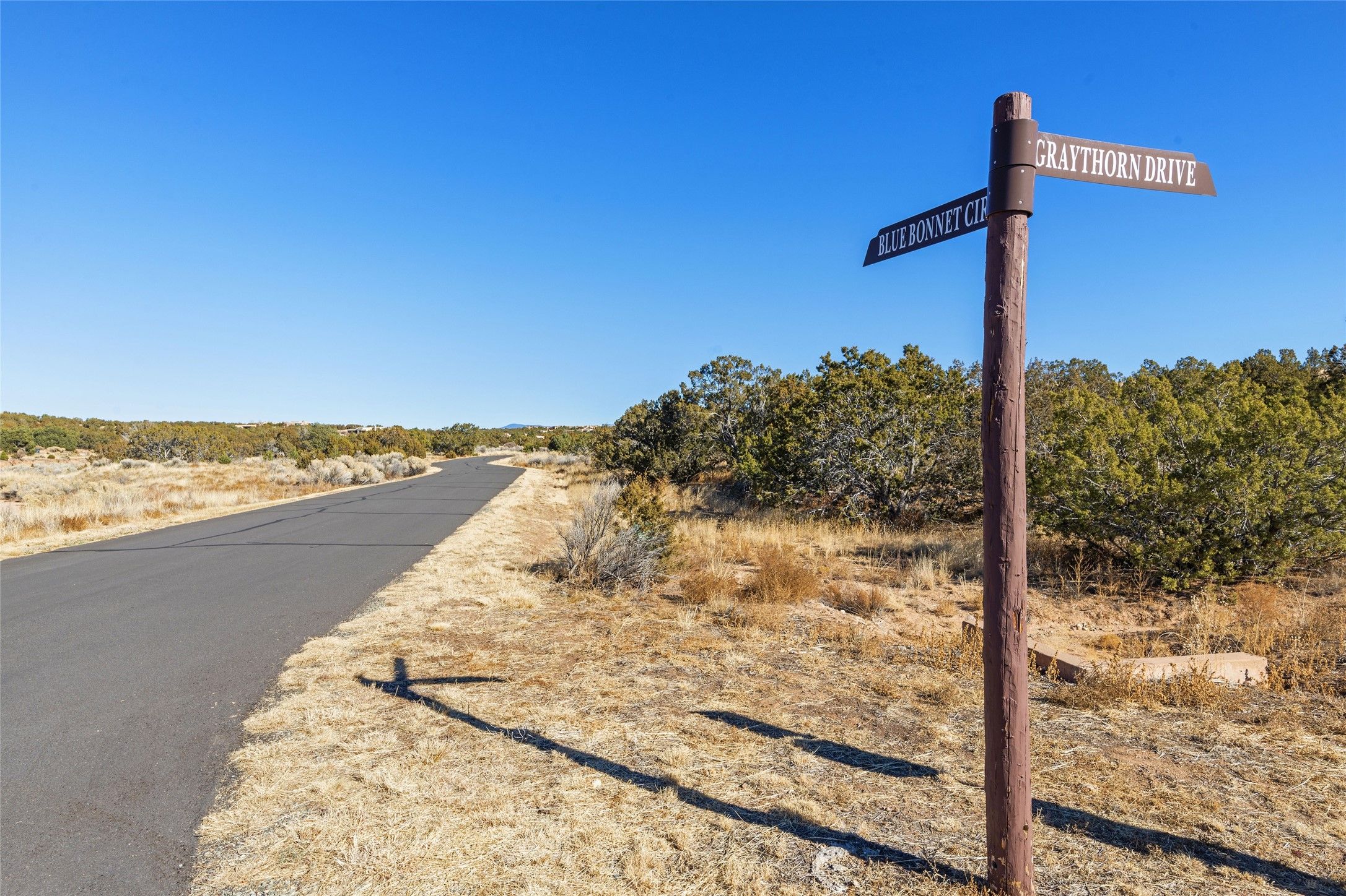 4 Circle, Santa Fe, NM 87506 MLS 202233418 Land and Farm