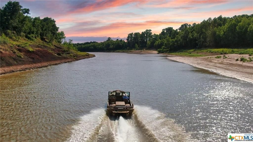 926 Acres, 17082 S Highway 36, Wallis, TX 77485 Land and Farm