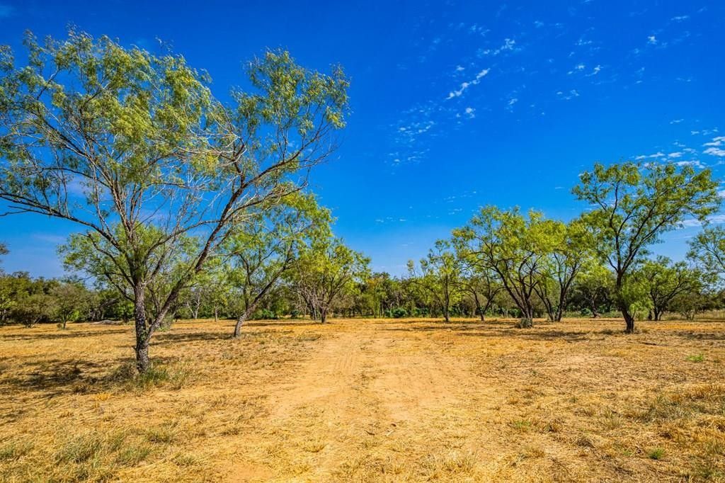 5.71 Acres, 193 Medium Meadow Dr, Lytle, TX 78052 Land and Farm