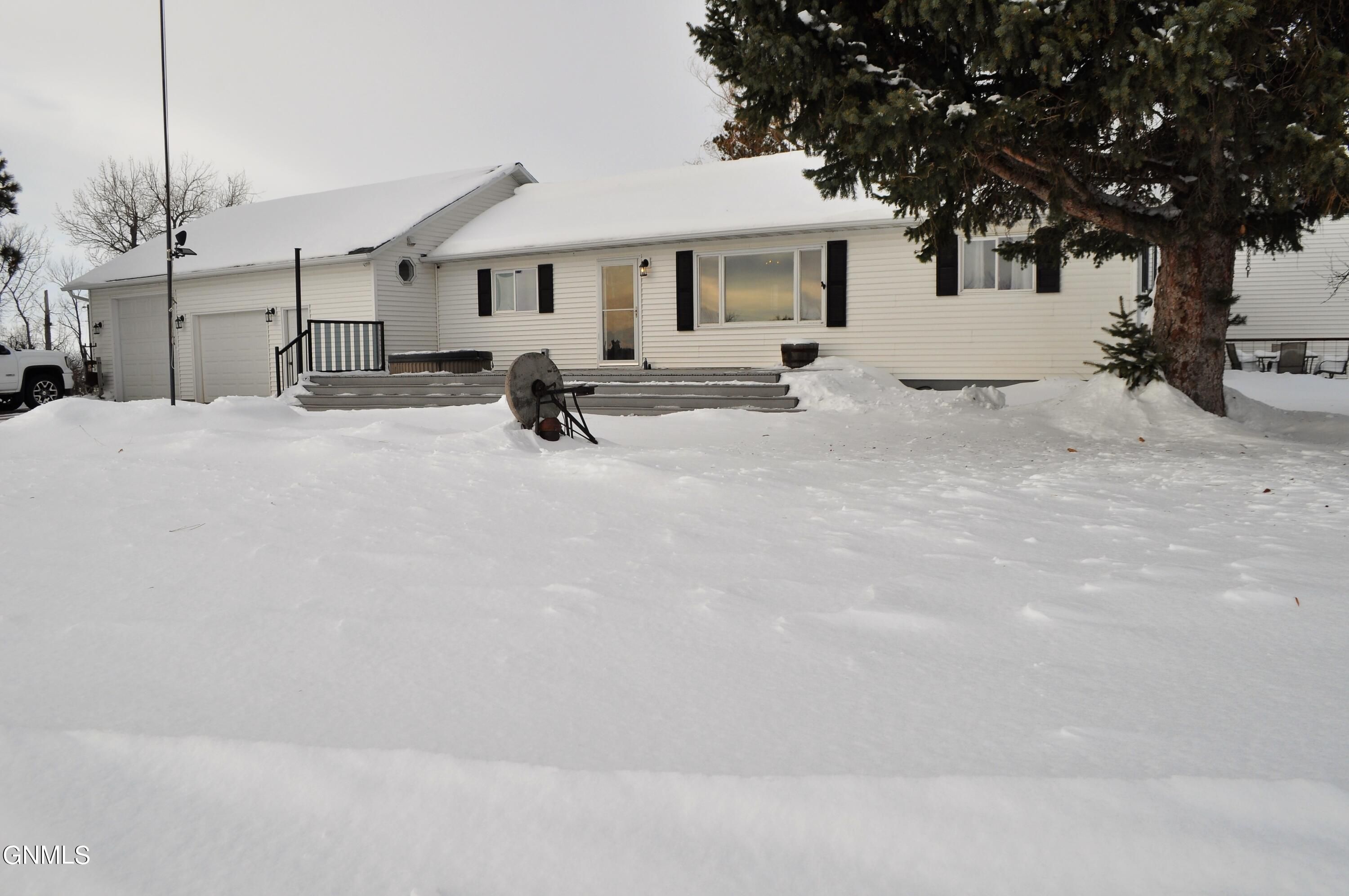 40 Acres, 7851 262nd Street NE, Mckenzie, ND 58572 Land and Farm