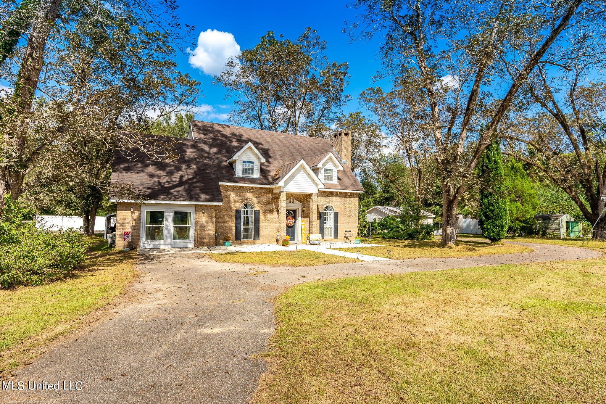 3 Acres, 19378 Bell Creek Road, Perkinston, MS 39573 Land and Farm