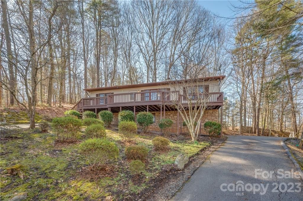 1.17 Acres, 5 Poplar Wood Lane, Etowah, NC 28729 Land and Farm