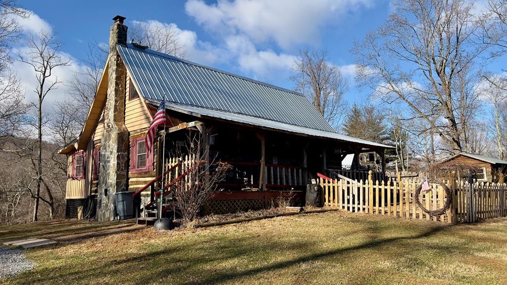 4.35 Acres, 46 Watauga Lane, Elk Creek, VA 24326 Land and Farm