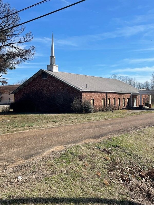 3.02 Acres, 2906 Highway 82 East, Greenwood, MS 38930 Land and Farm