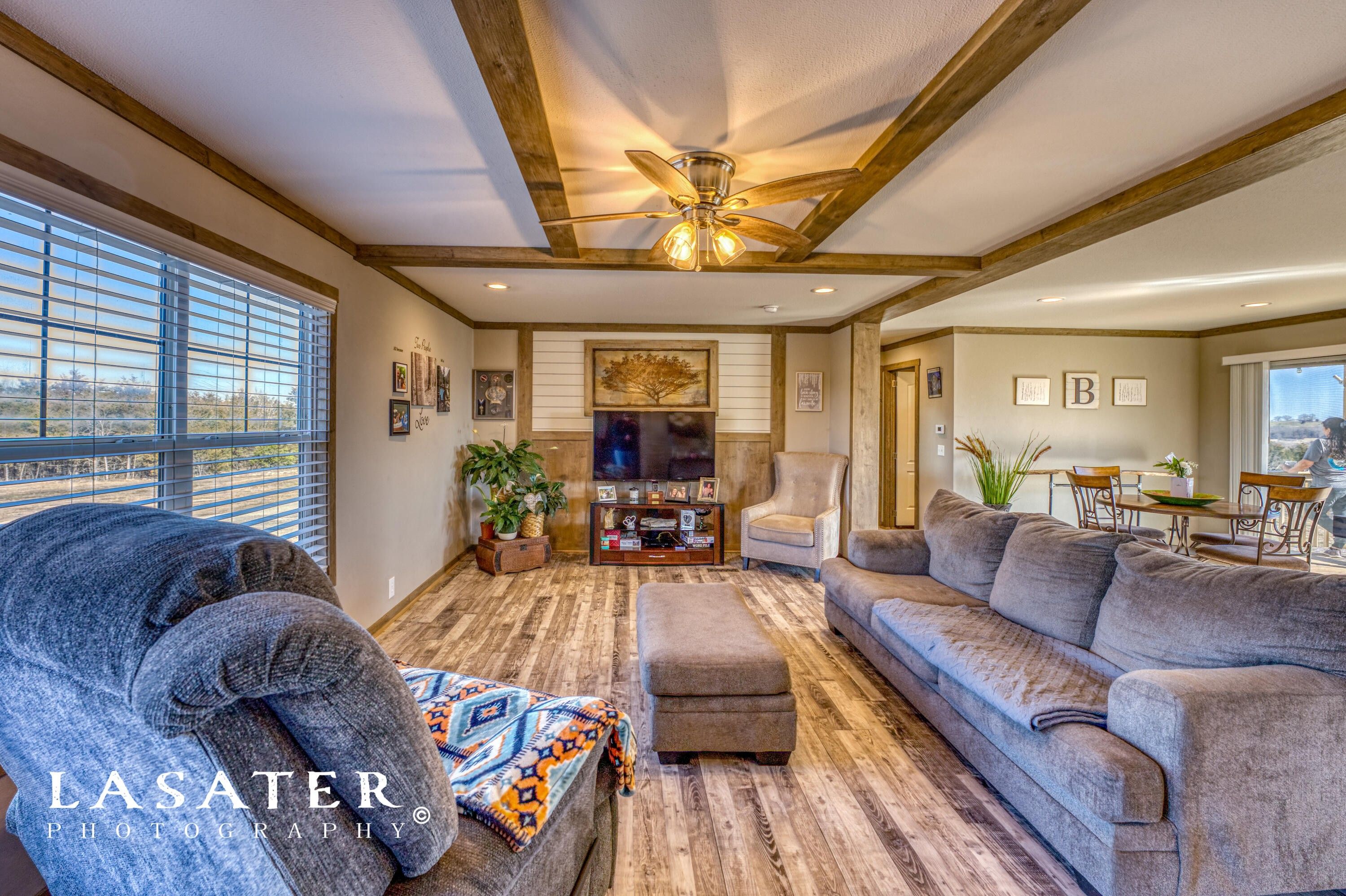 8 Acres, 355 Locust Drive, Lead Hill, AR 72644 Land and Farm