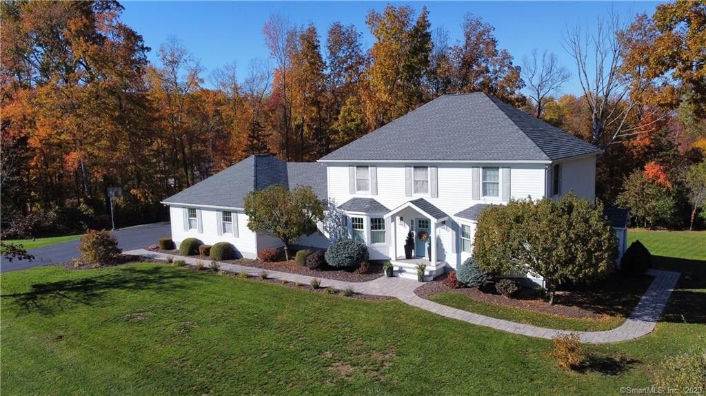 1.41 Acres, 33 Lorelei Court, Southbury, CT 06488 Land and Farm