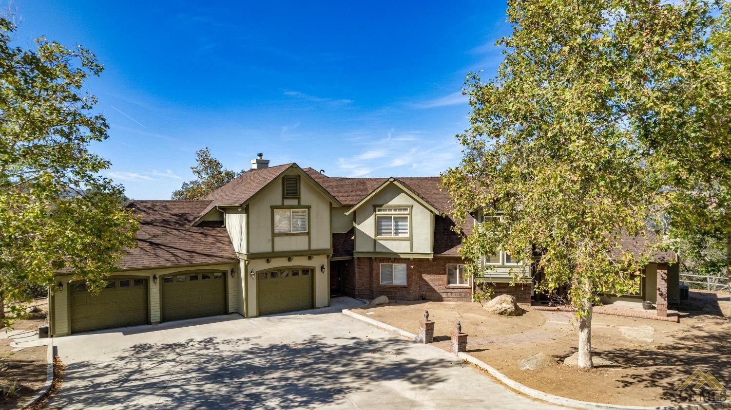 10.38 Acres, 28901 Ridgeview Court, Tehachapi, CA 93561 Land and Farm