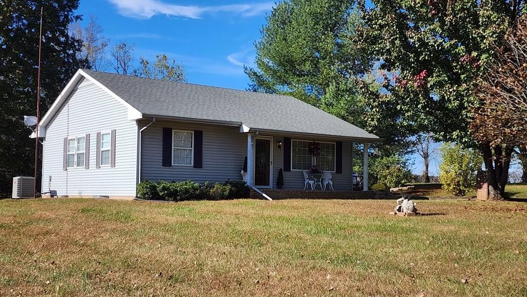 1 Acres, 782 Fairground Rd, Albany, KY 42602 Land and Farm