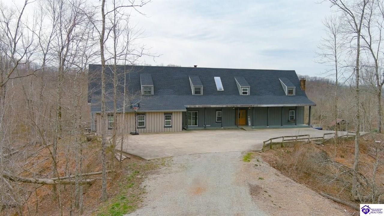 43 Acres, 3034 Raikes Hill Road, Elk Horn, KY 42733 Land and Farm