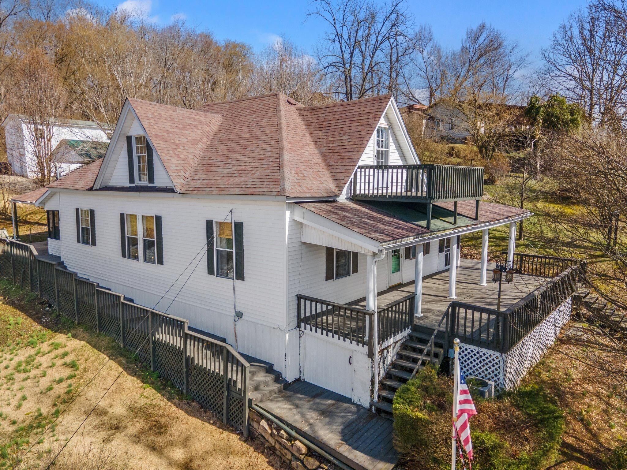 3 Acres, 18 Madison Street, Beattyville, KY 41311 Land and Farm