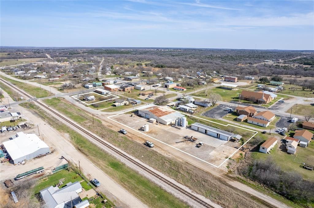 1.85 Acres, 27,87 Front St, Santo, TX 76472 Land and Farm