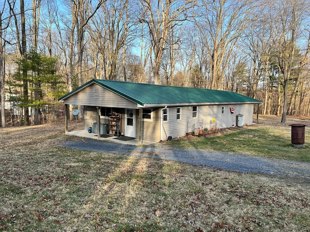 2 Acres, 14987 Happy Hills Road, Huntingdon, PA 16652 Land and Farm
