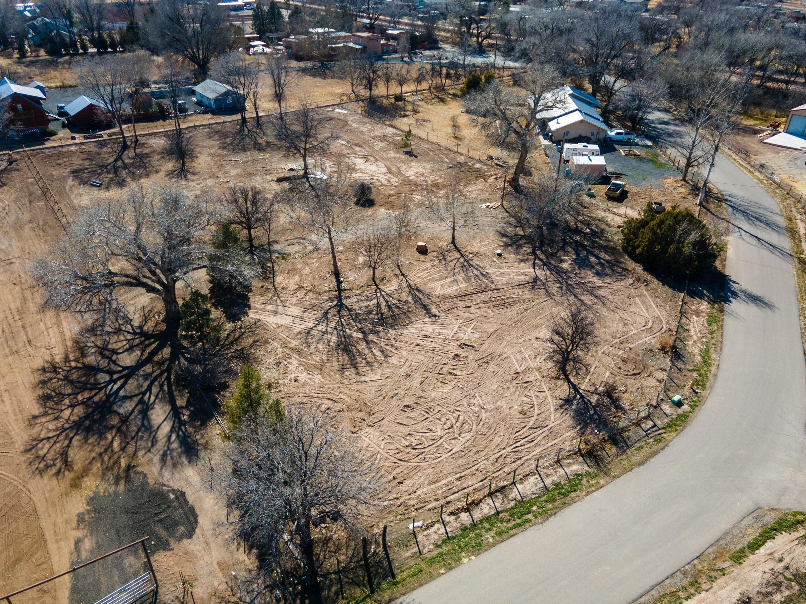 0.81 Acres, Lot 4 Green Drive, Bosque Farms, NM 87068 Land and Farm