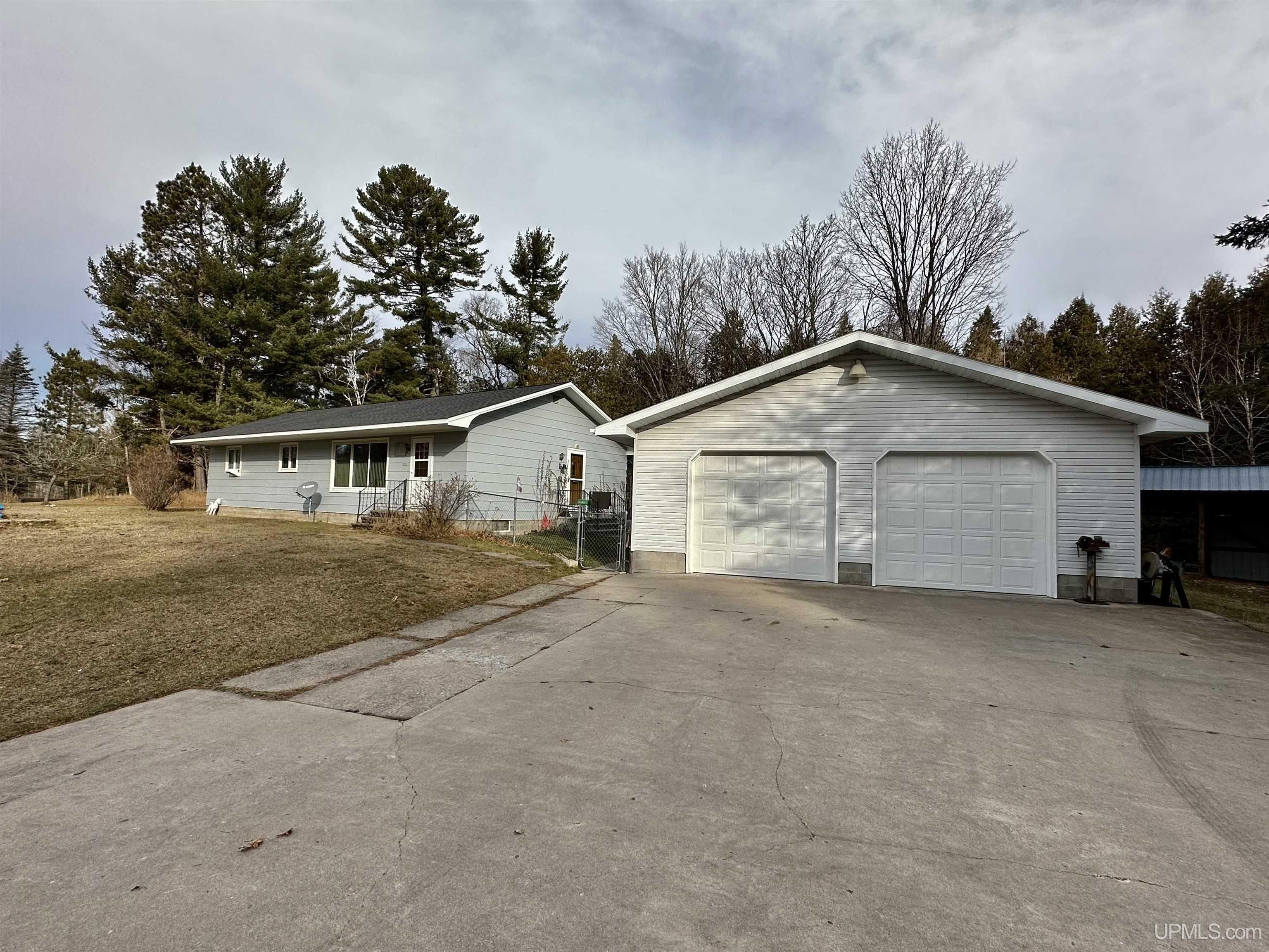 66 Acres, 9276 COUNTY 503 CC RD, Rapid River, MI 49878 Land and Farm