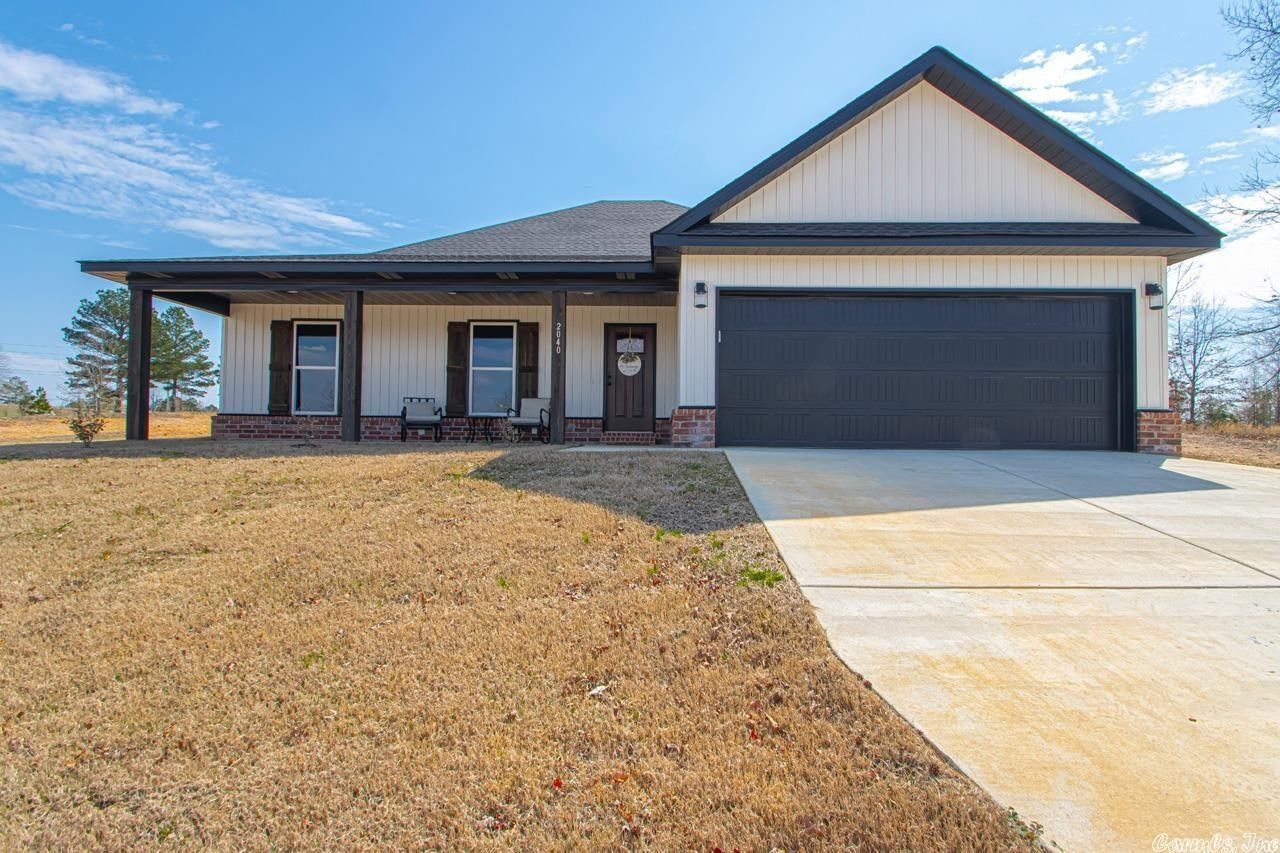 1.34 Acres, 2040 Creekwood Circle, Bauxite, AR 72011 Land and Farm