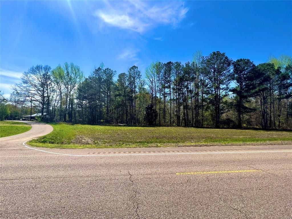 10.63 Acres, 100 Highway 231 Highway, Wetumpka, AL 36092 Land and Farm