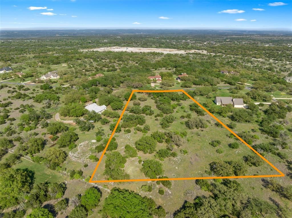 302 Vista View TRL, Spicewood, TX 78669 MLS 9266750 Land and Farm