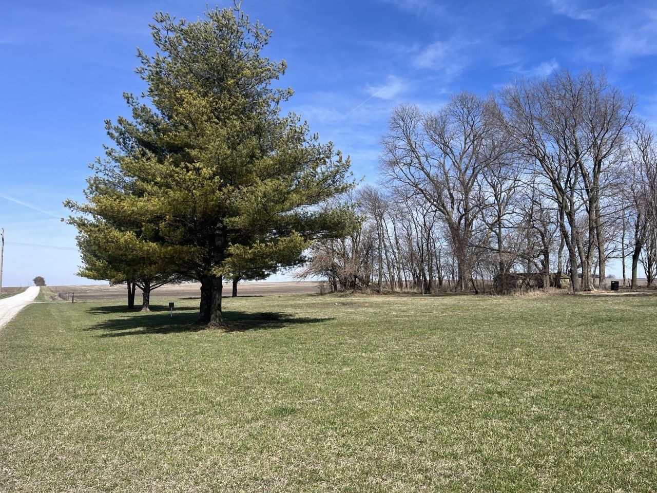 1.9 Acres, 11590 N 2570 E Road, Ashmore, IL 61912 Land and Farm