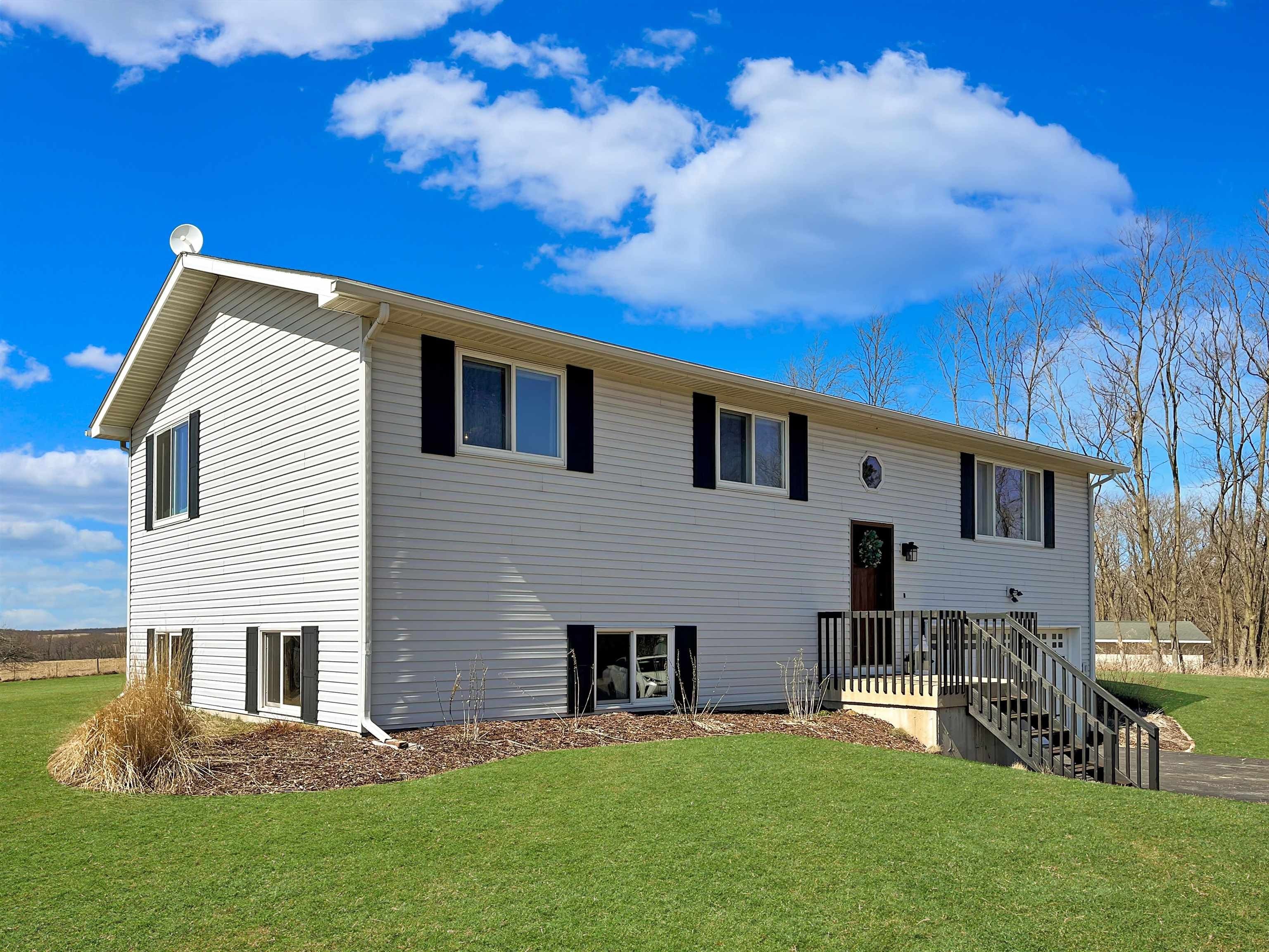 1.27 Acres, 1932 Hidden Valley, Lanark, IL 61046 Land and Farm