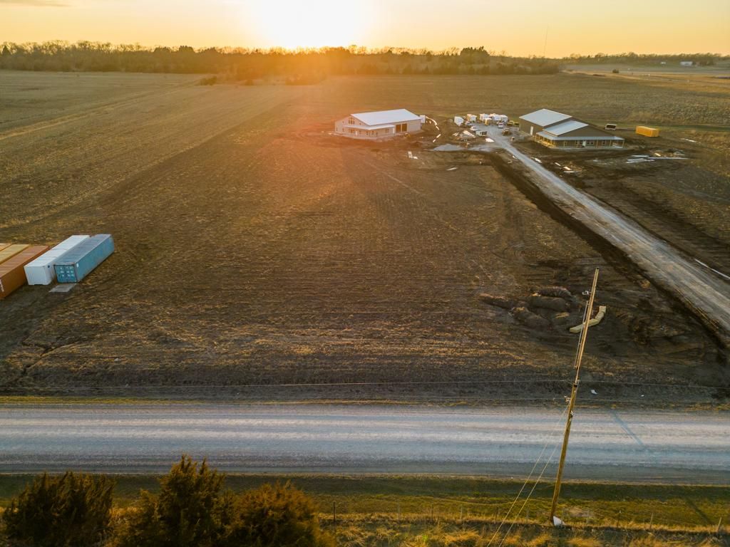 10 Acres, 981 East 2100 Road, Eudora, KS 66025 Land and Farm