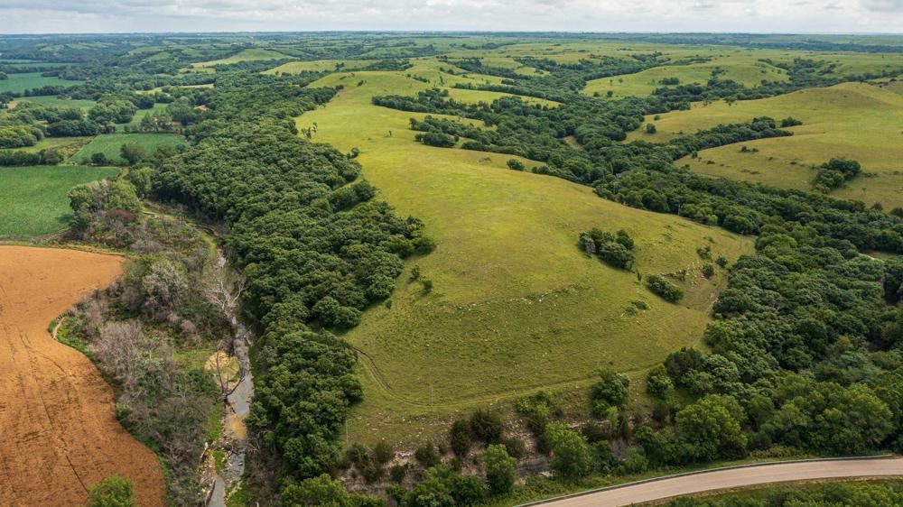 12005 Carnahan Rd., Olsburg, KS 66520 MLS Pottawatomie 120 Land