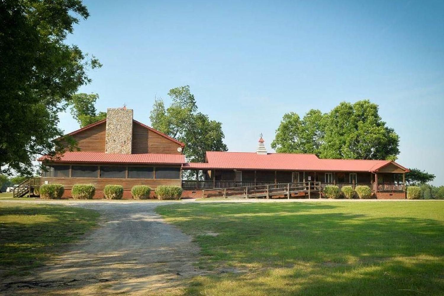 125 Acres, 1127 Haymount Road, Latta, SC 29565 Land and Farm