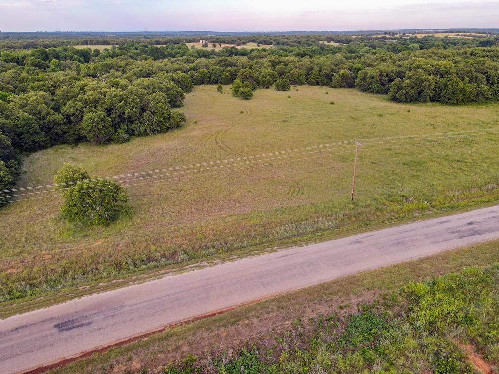 31 Acres, 0000 NS 298, Loco, OK 73442 Land and Farm