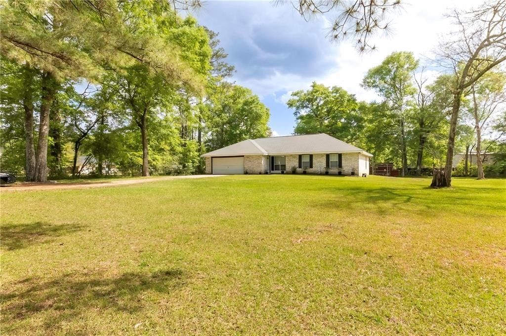 0.83 Acres, 16230 HIGHWAY 1064 Highway, Tickfaw, LA 70466 Land and Farm