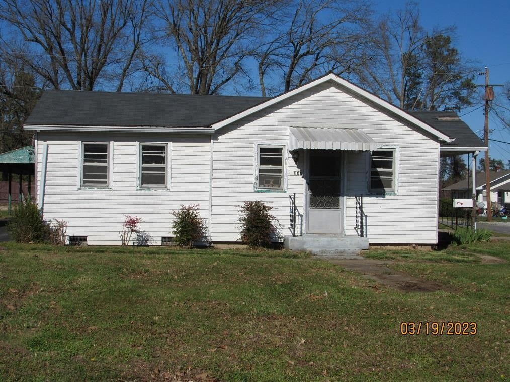 0.25 Acres, 1100 W. Carolina Ave, Crewe, VA 23930 Land and Farm