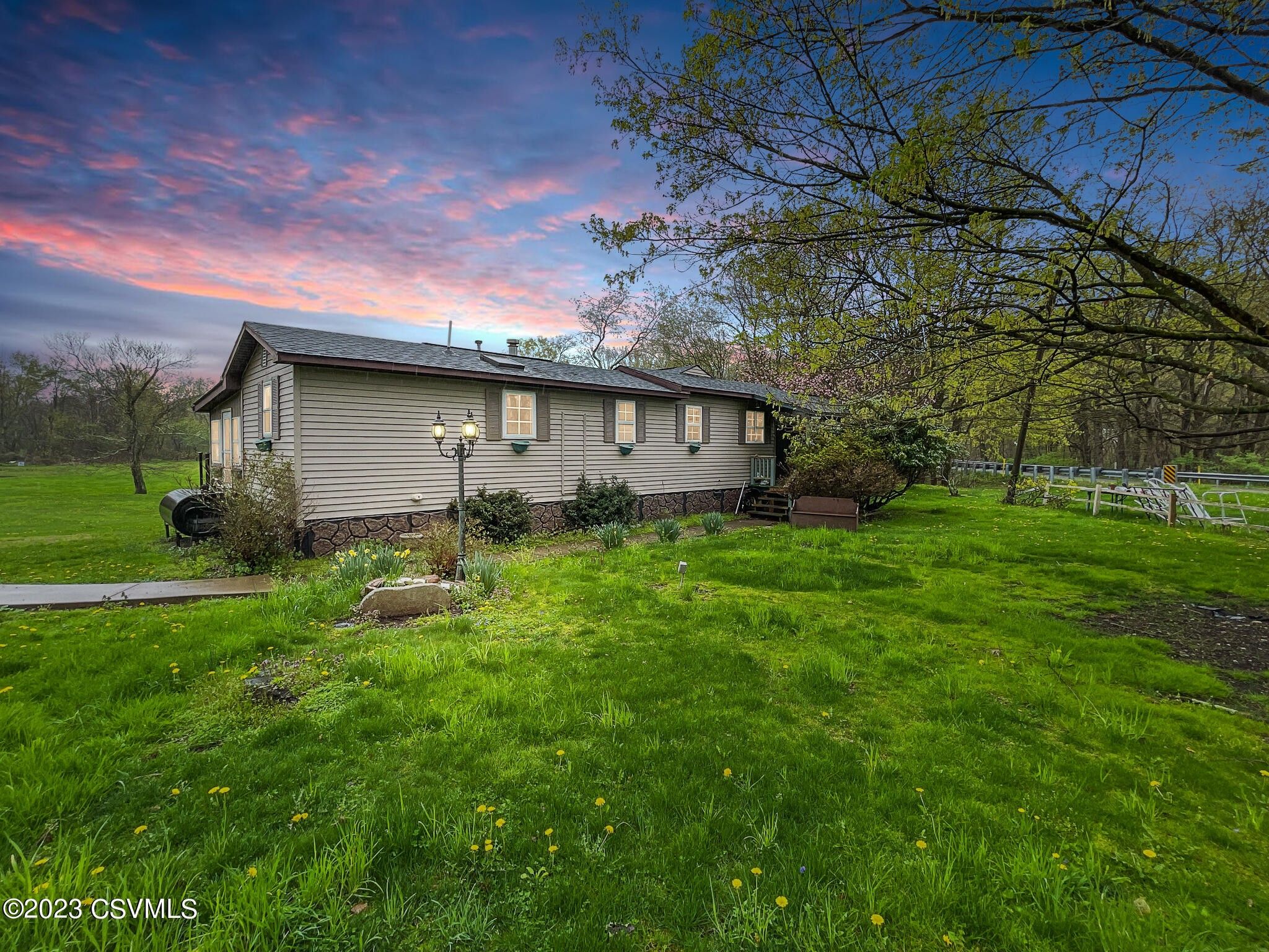 16 Acres, 645 SOUTHDALE Road, Shickshinny, PA 18655 Land and Farm