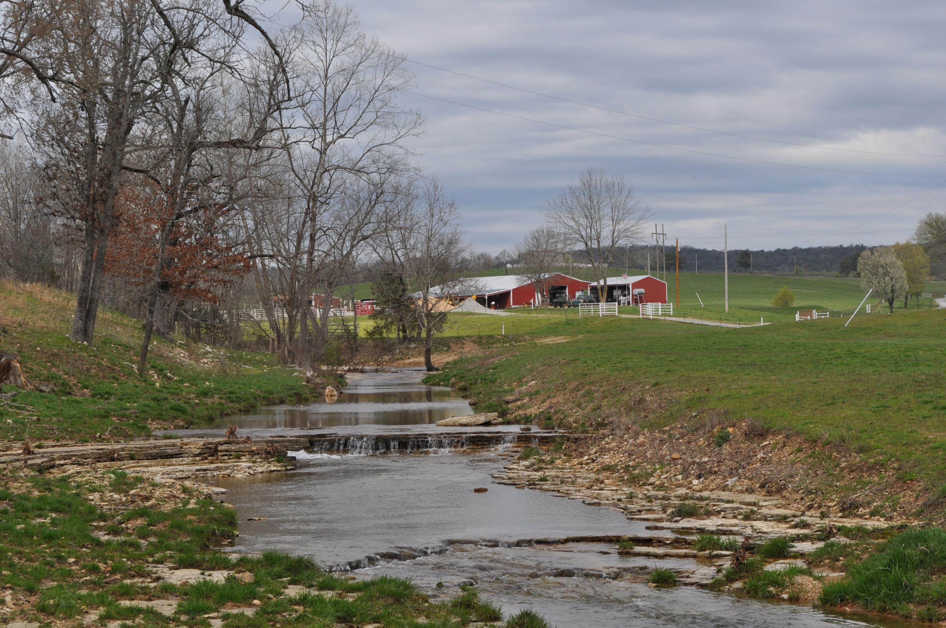 638 Acres, 860 Wallace Ranch Rd, Theodosia, MO 65761 Land and Farm