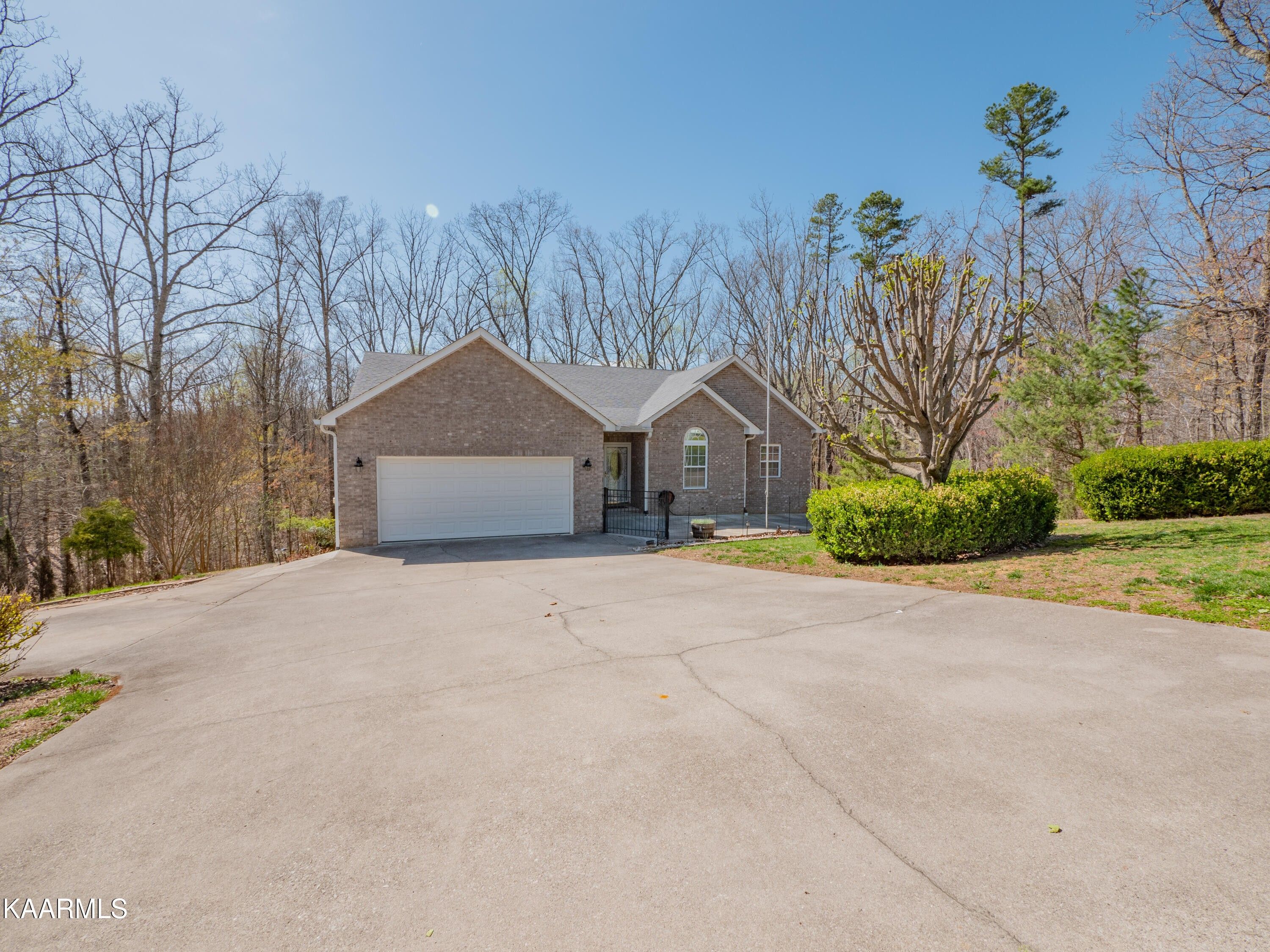 0.71 Acres, 525 Emerald Ave, Kodak, TN 37764 Land and Farm