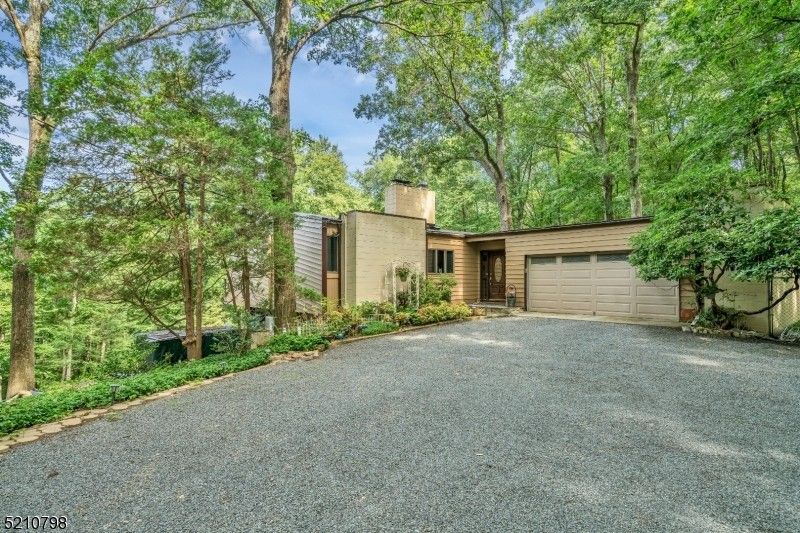 4.01 Acres, 244 W Valley Brook Rd, Long Valley, NJ 07853 Land and Farm