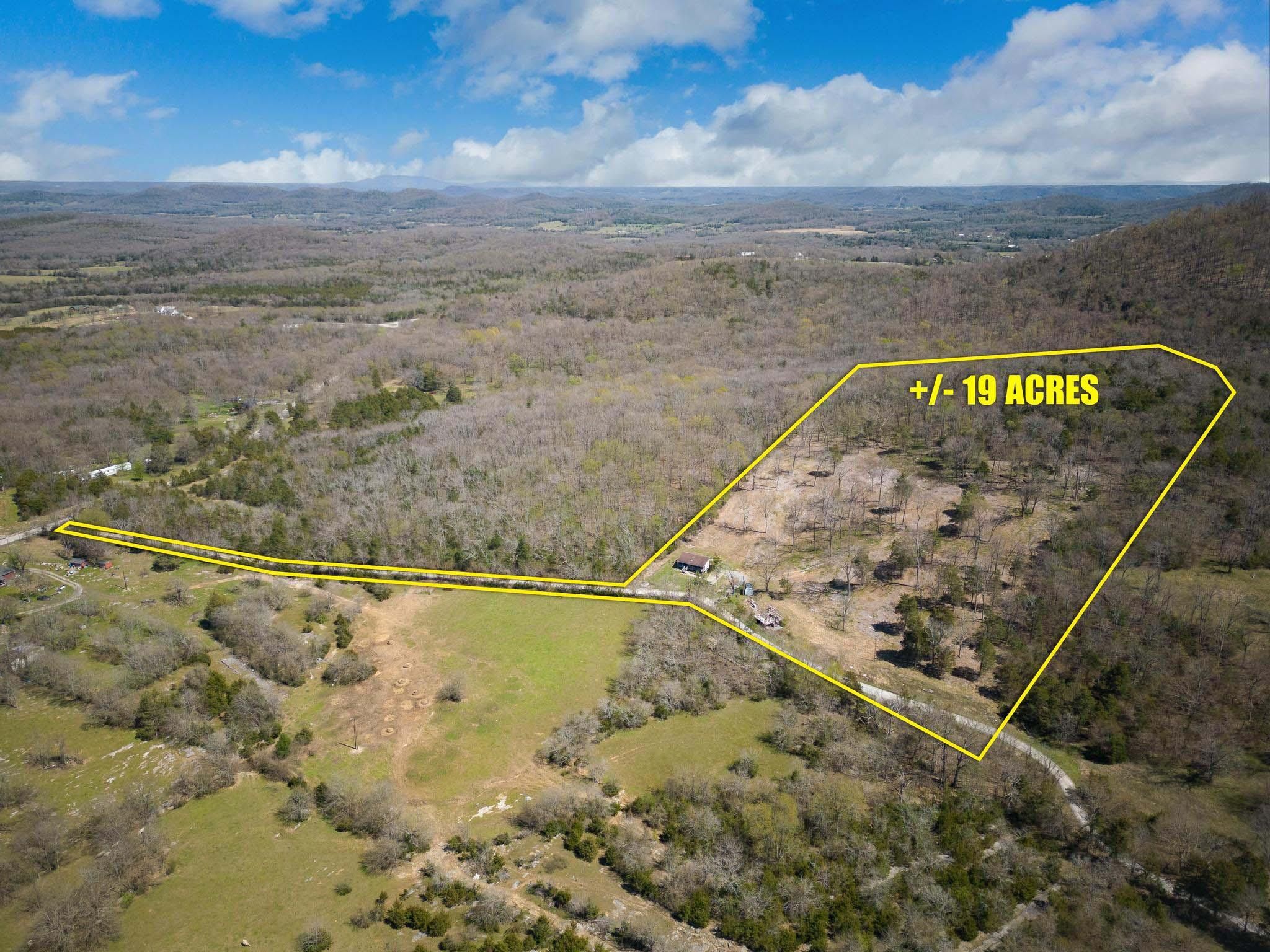 19.18 Acres, 9742 Bradyville Pike, Readyville, TN 37149 Land and Farm
