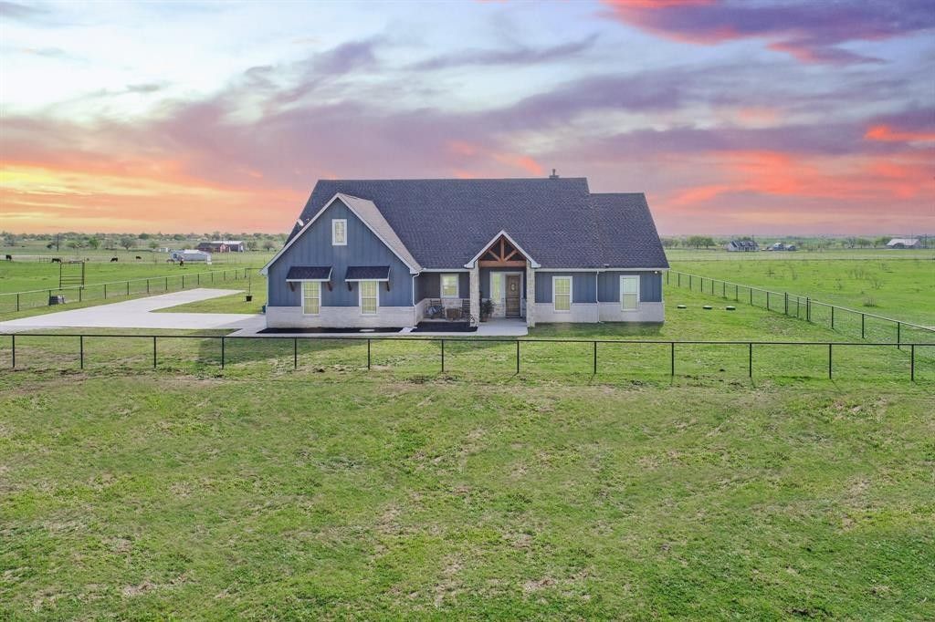 13.1 Acres, 7021 Private Rd 4924 Road, Krum, TX 76249 Land and Farm