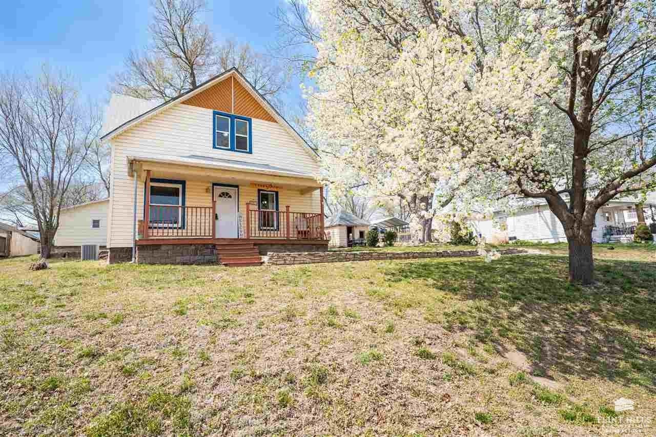 0.34 Acres, 303 Spruce Street, Wamego, KS 66547 Land and Farm