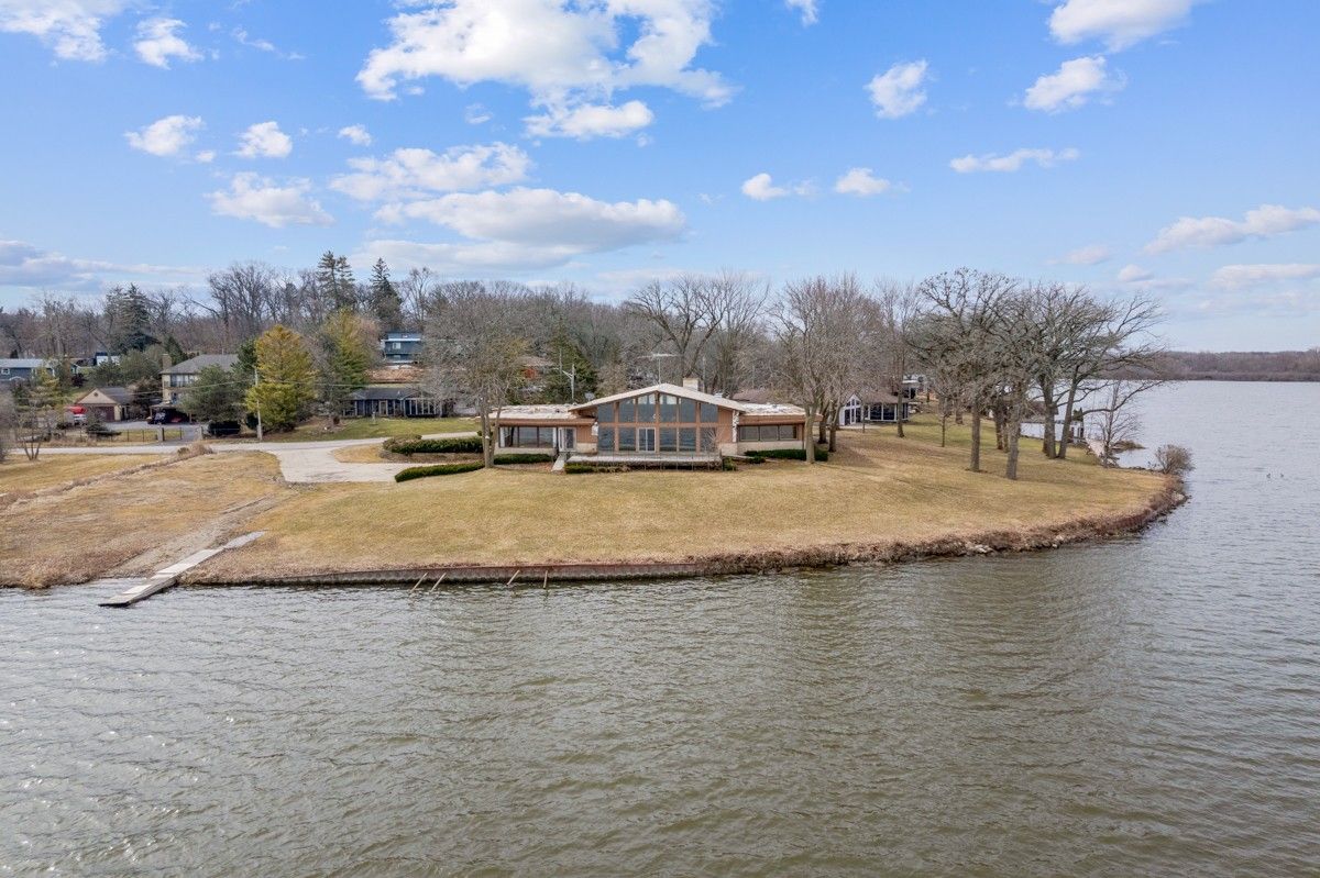 1.37 Acres, 3145 E Lake Shore Drive, Wonder Lake, IL 60097 Land and Farm