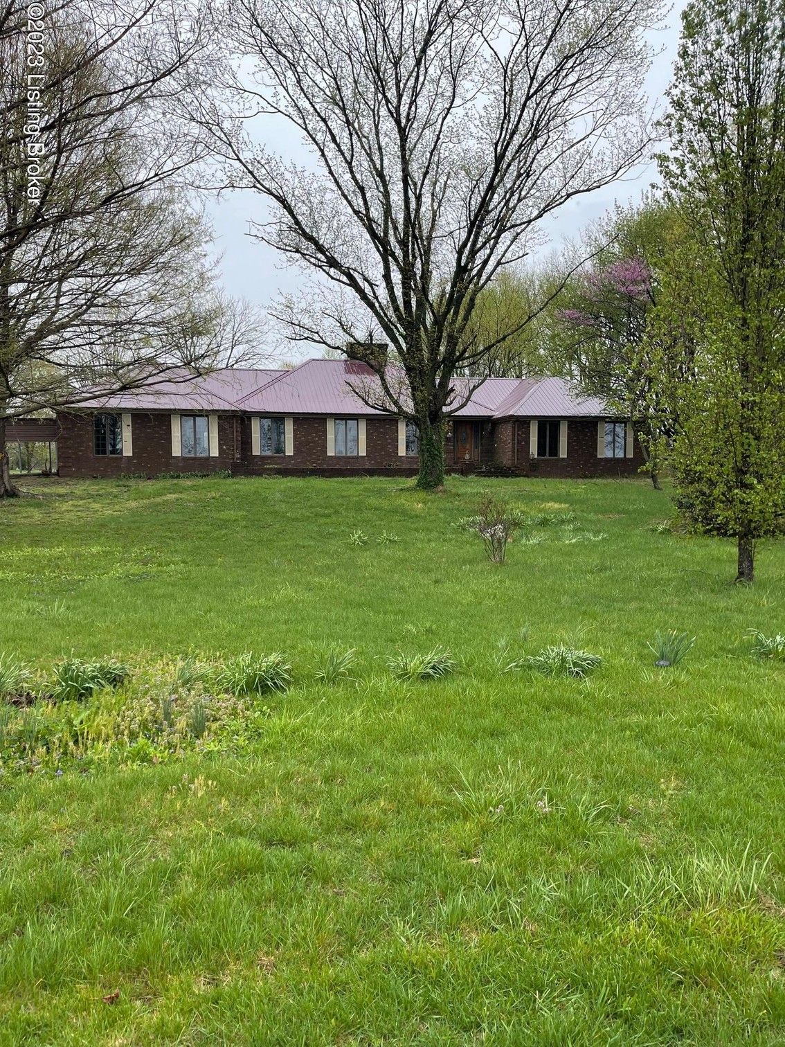18 Acres, 417 Cemetery Rd, Cave City, KY 42127 Land and Farm