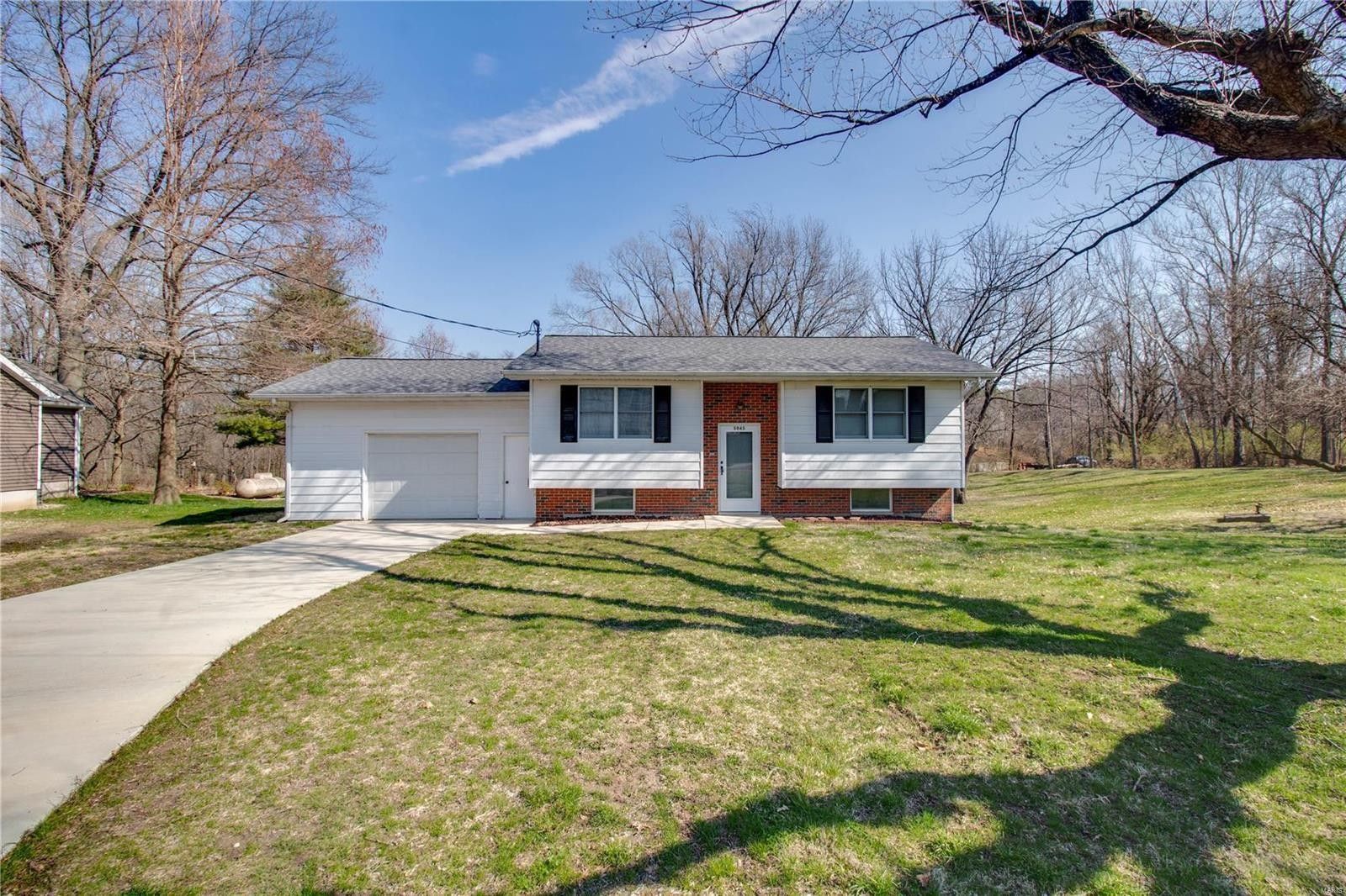 0.9 Acres, 5945 Redbud Lane, Edwardsville, IL 62025 Land and Farm