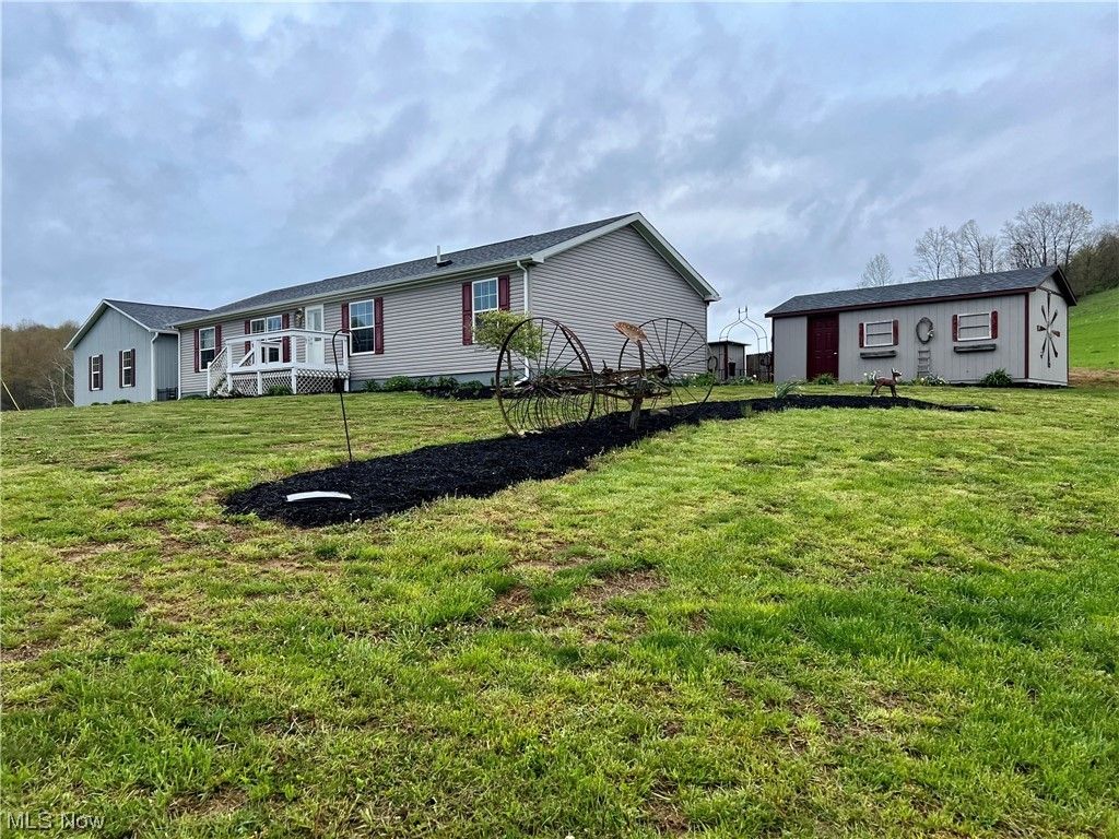 1.25 Acres, 25000 Township Road 251, OH 43832 Land and